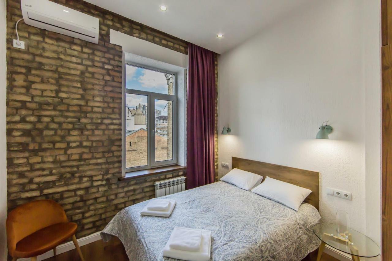 Kyiv Cozy Loft Apartment ภายนอก รูปภาพ