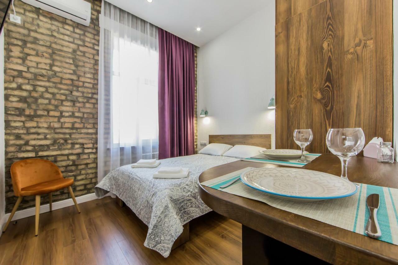 Kyiv Cozy Loft Apartment ภายนอก รูปภาพ