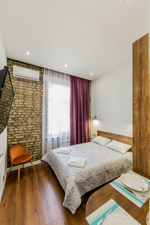 Kyiv Cozy Loft Apartment ภายนอก รูปภาพ