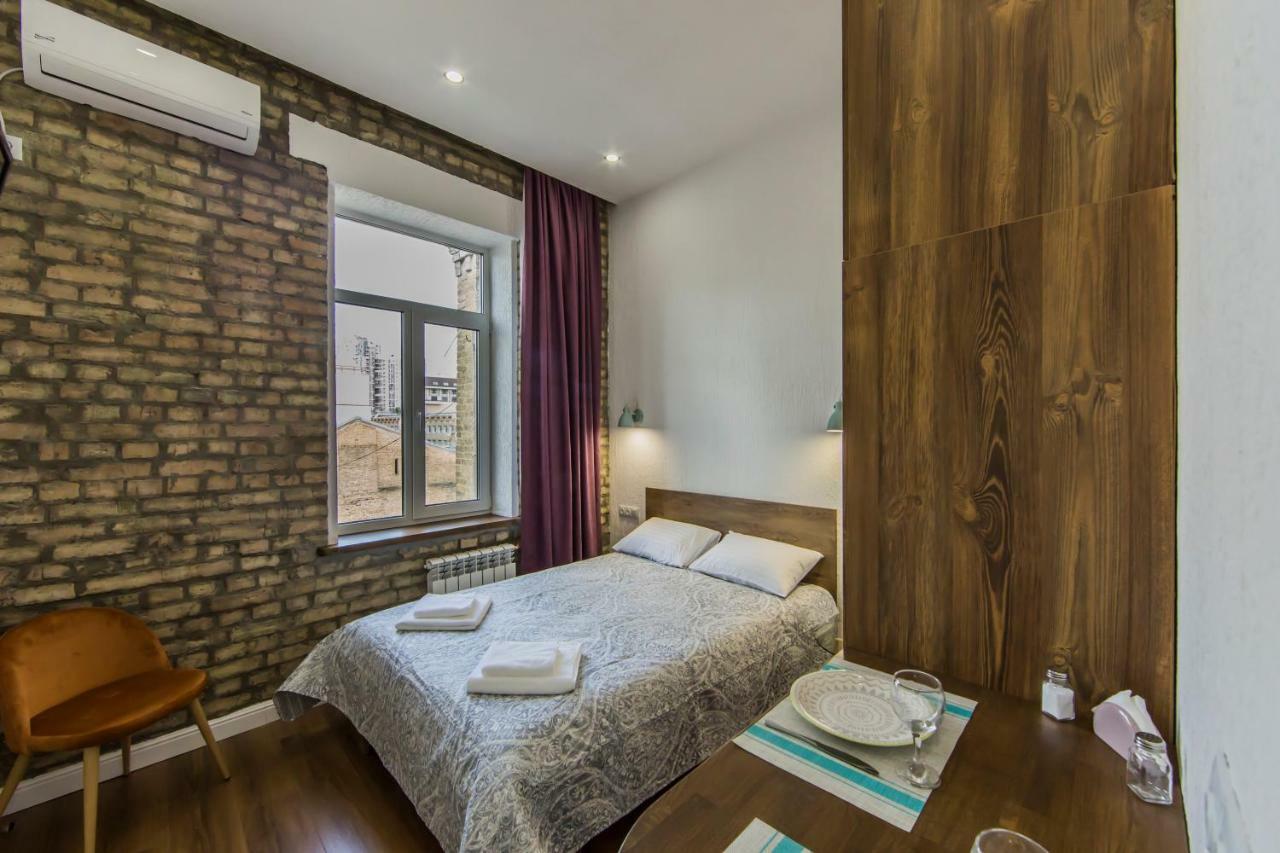 Kyiv Cozy Loft Apartment ภายนอก รูปภาพ
