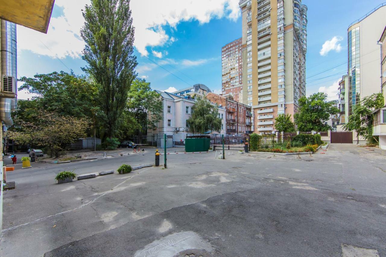 Kyiv Cozy Loft Apartment ภายนอก รูปภาพ