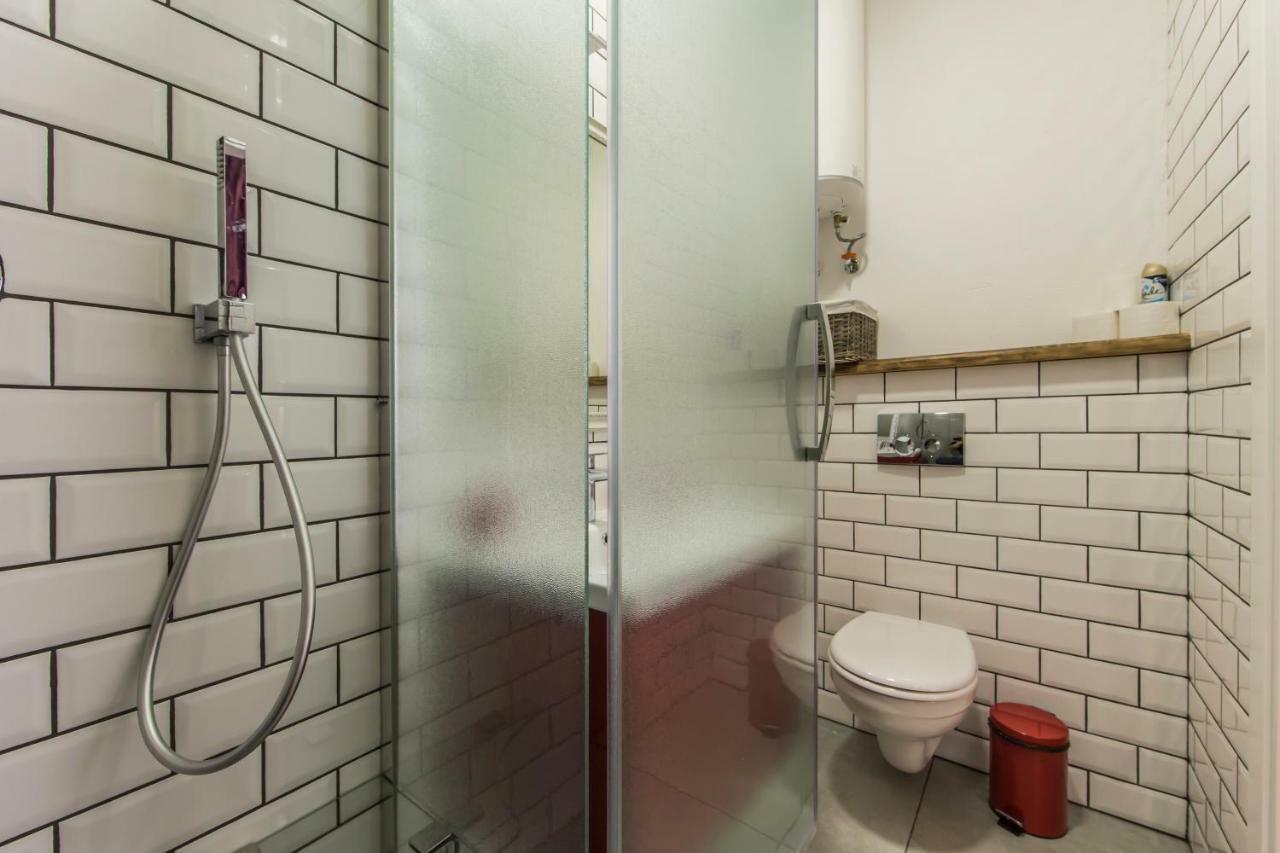Kyiv Cozy Loft Apartment ภายนอก รูปภาพ