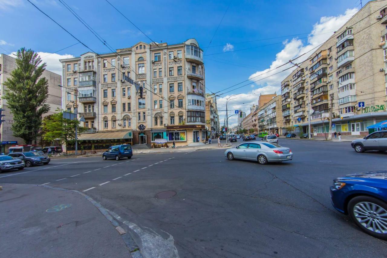 Kyiv Cozy Loft Apartment ภายนอก รูปภาพ